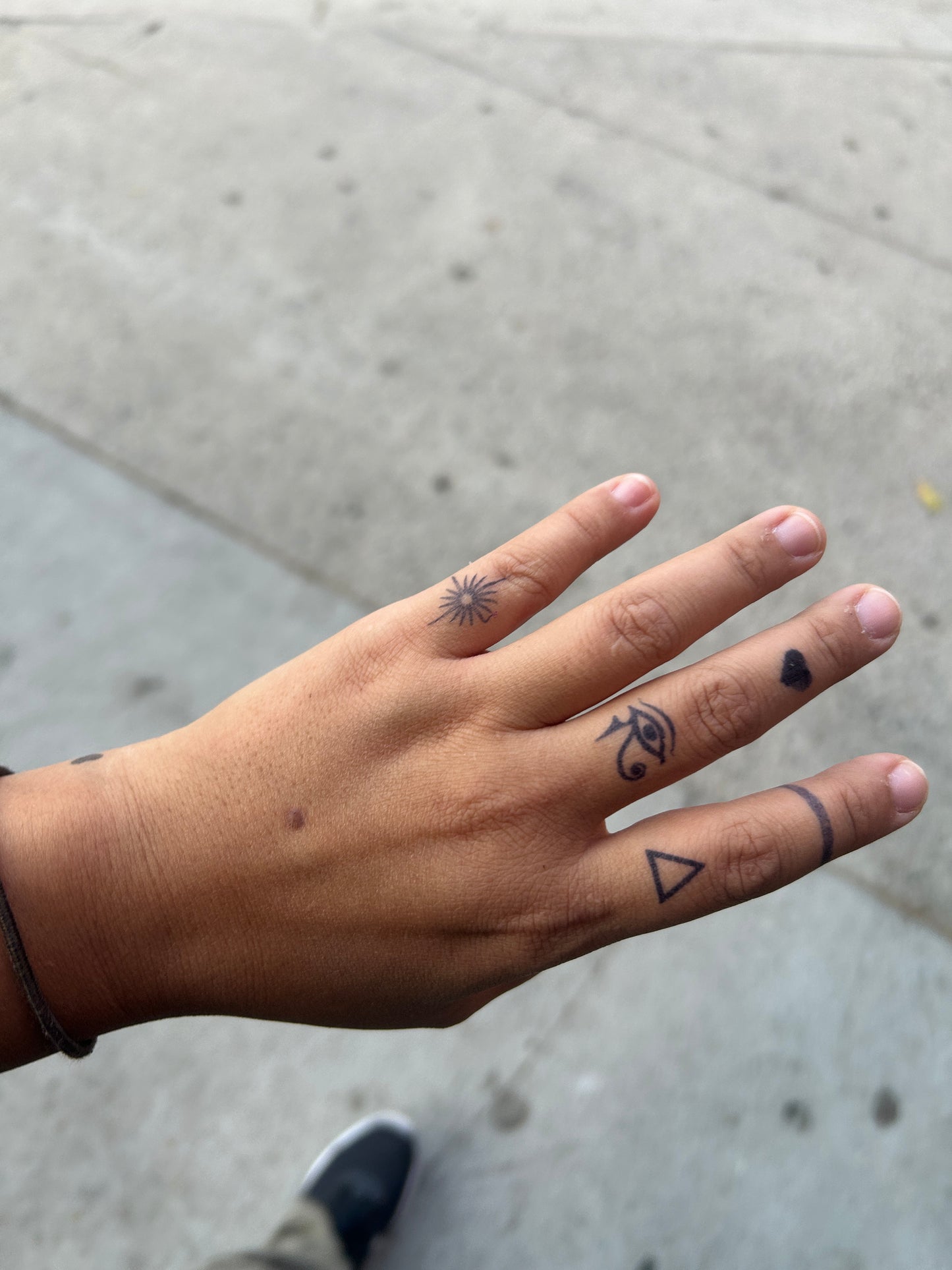 Dainty Finger Tattoo | 2 week Semi Permanent Tattoo | Vegan Temporary Tattoo | Dainty Tattoo | Spiritual Tattoo | Geometric Tattoo